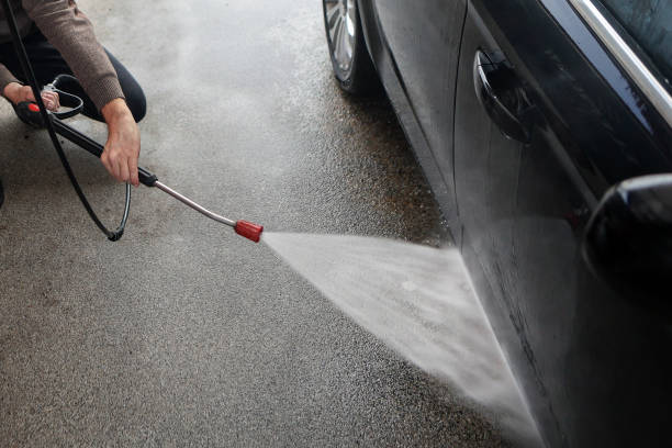 Best Residential Pressure Washing Services  in Indnola, IA